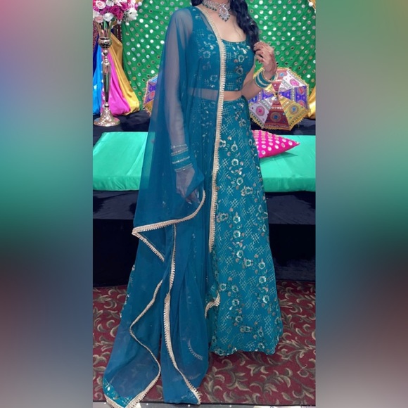 Green lehenga - Picture 1 of 2